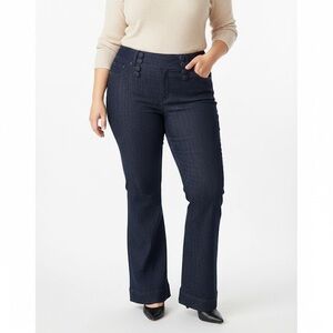 Elegant Navy Flare Jeans